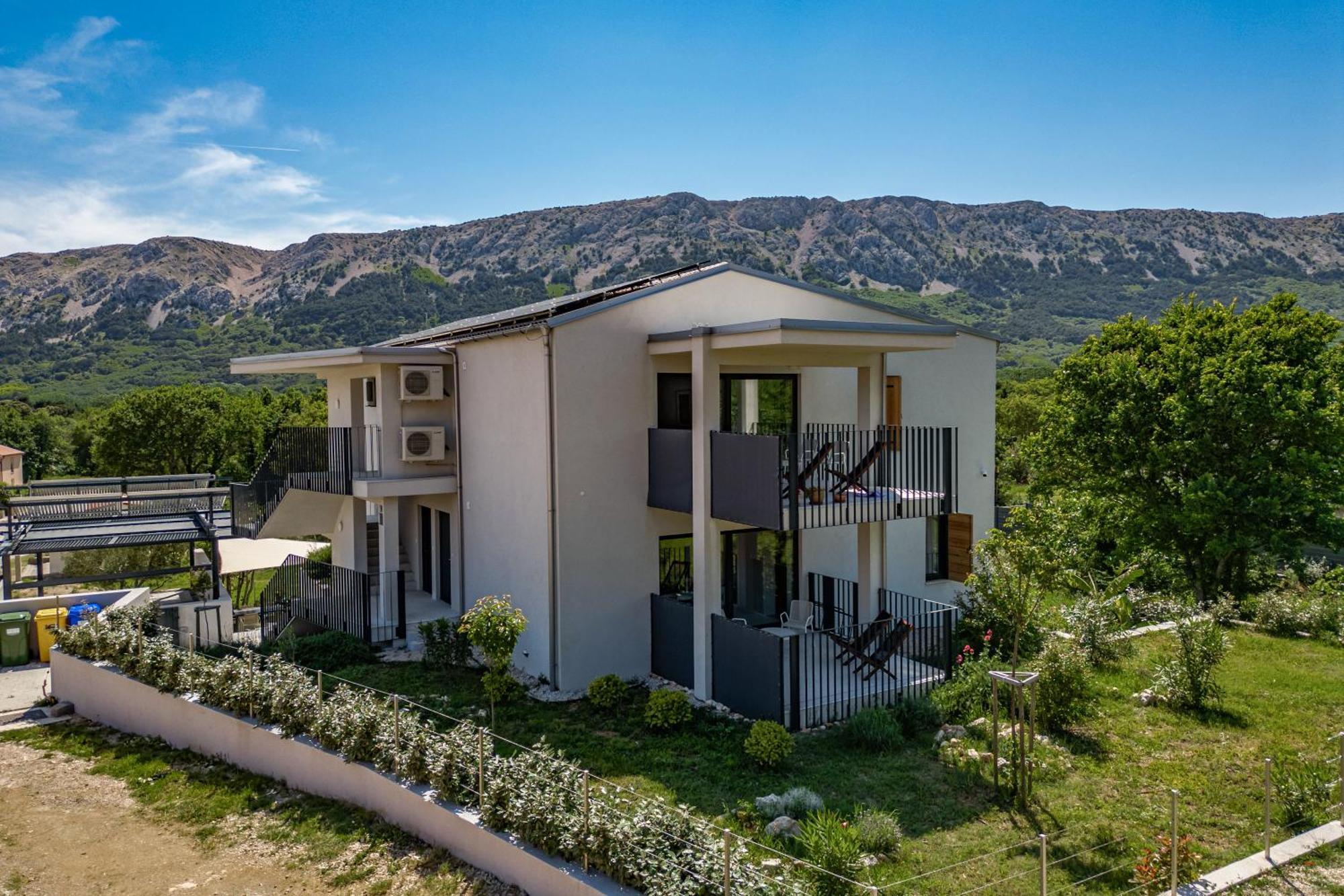 Sapore Di Mare Apartments - Happy Rentals Baska  Exterior photo